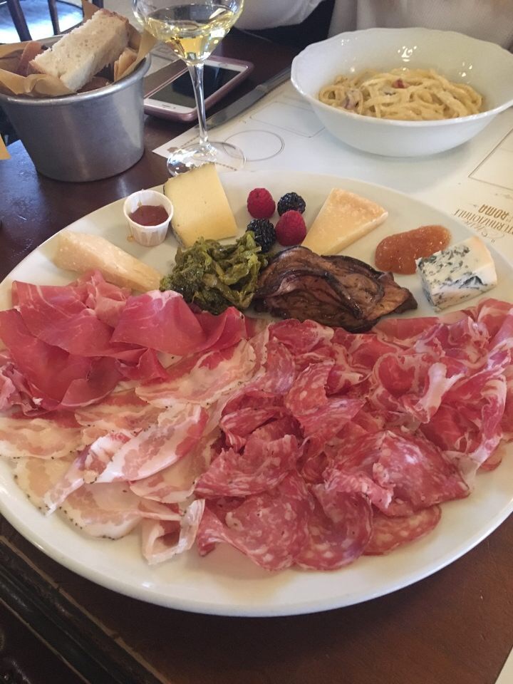 6B6A5179-D57F-499B-96E7-38EF5A45E4B2