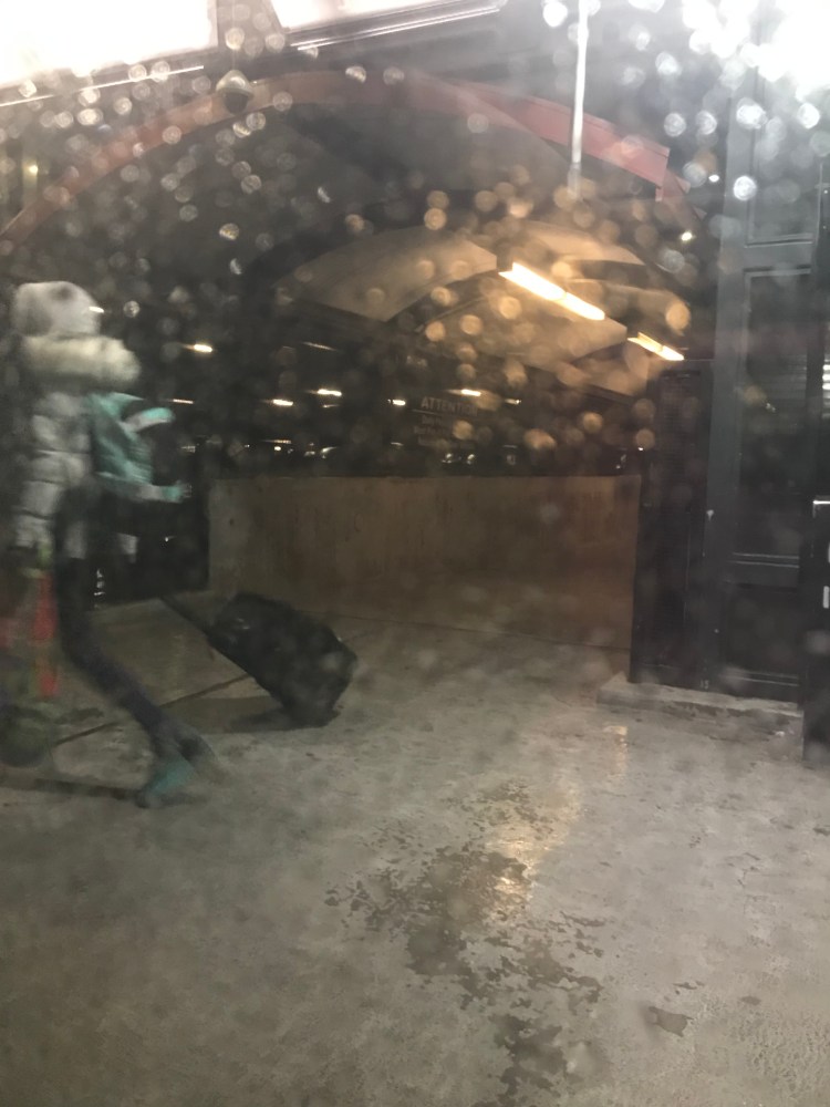 70C4EEC7-D73C-49AB-9A43-AD2B76B7742B